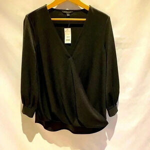 Banana Republic Crepe 3/4 Sleeve Wrap Top, size M, NWT